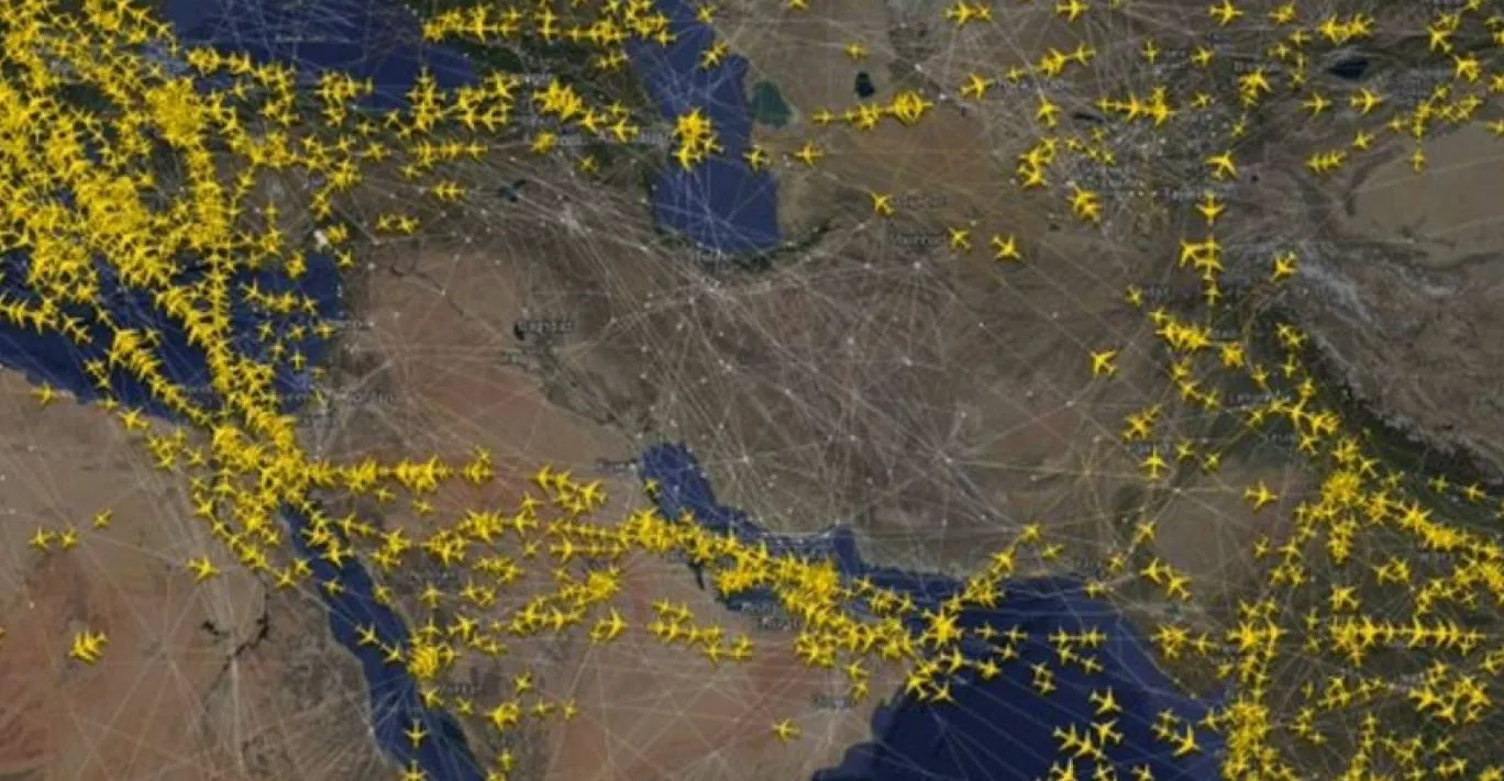 العراق يغلق أجواءه بعد ضربات طهران