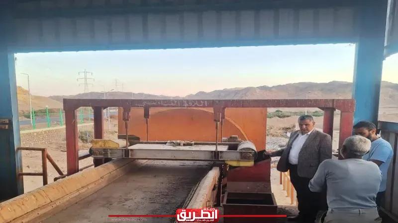 محافظ أسوان يوجه بإعادة تشغيل مصنع تدوير الشلال وفق منظومة حديثة لدعم الاقتصاد الأخضر