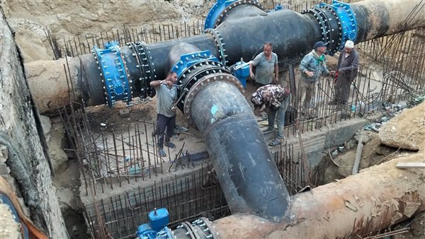 تفاصيل تنفيذ رافع مياه لتحسين ضغوط الري المعالج بمدينة بدر