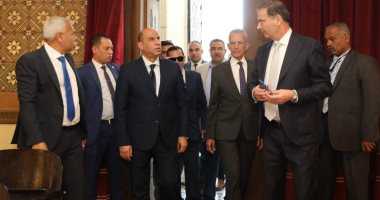 ‎جولة وزارية موسعة بمعرض زهور الربيع والمتحف الزراعي بالدقي