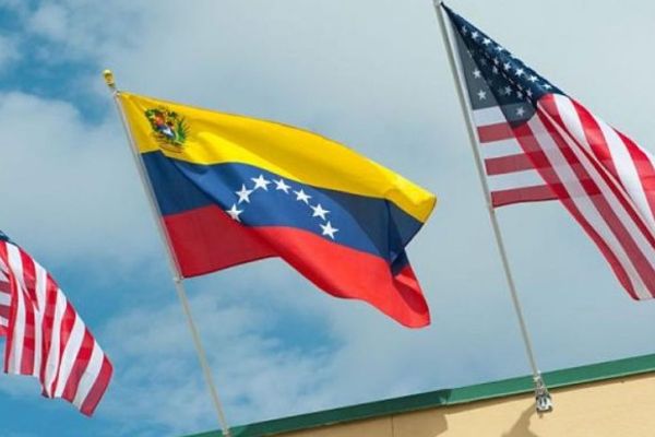 مساعدات أمريكية لفنزويلا.. معدات طبية تتجاوز 6 أطنان
