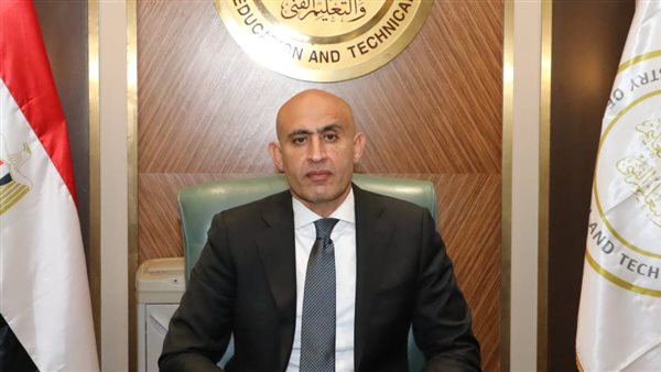 بسبب توقف الطيران.. أولياء أمور الطلاب المصريين في الخارج يستغيثون بوزير التعليم
