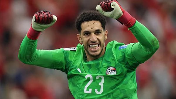 الأهلي يترقب مصير مصطفى شوبير بعد تألقه في كأس العالم.. عروض محتملة تشعل ملف الاحتراف