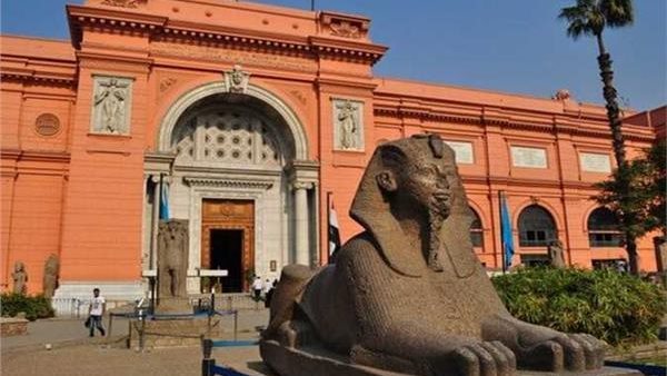 المواعيد الجديدة لزيارة قاعات العرض بالمتحف المصري بالتحرير خلال رمضان
