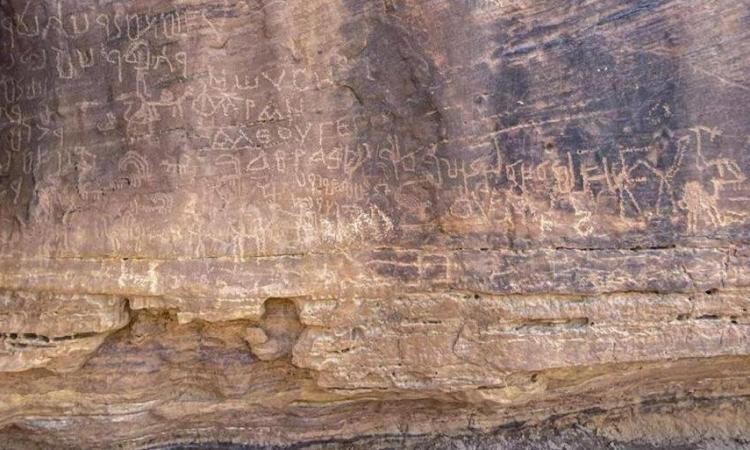 اكتشاف موقع فن صخري في جنوب سيناء بمصر يوثق حضارات متعاقبة منذ عشرة آلاف عام