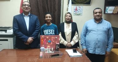 طالب بسوهاج يبتكر جهاز إنذار للحرائق ويحصل على جائزة البحث العلمى