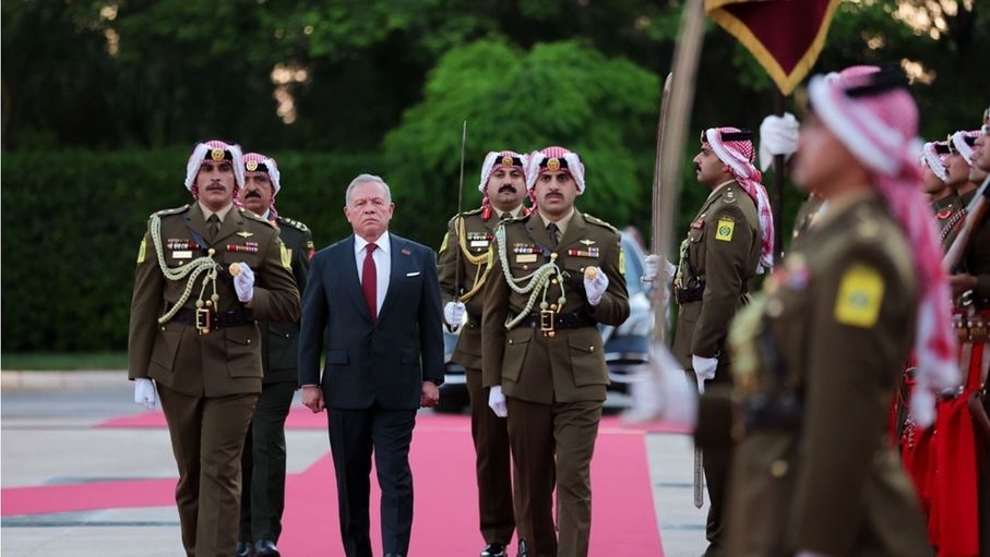 الملك يرعى احتفال عيد الاستقلال الثمانين في قصر الحسينية