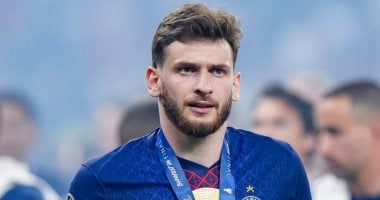 كفاراتسخيليا يحصد جائزة أفضل لاعب في دوري أبطال أوروبا 2025