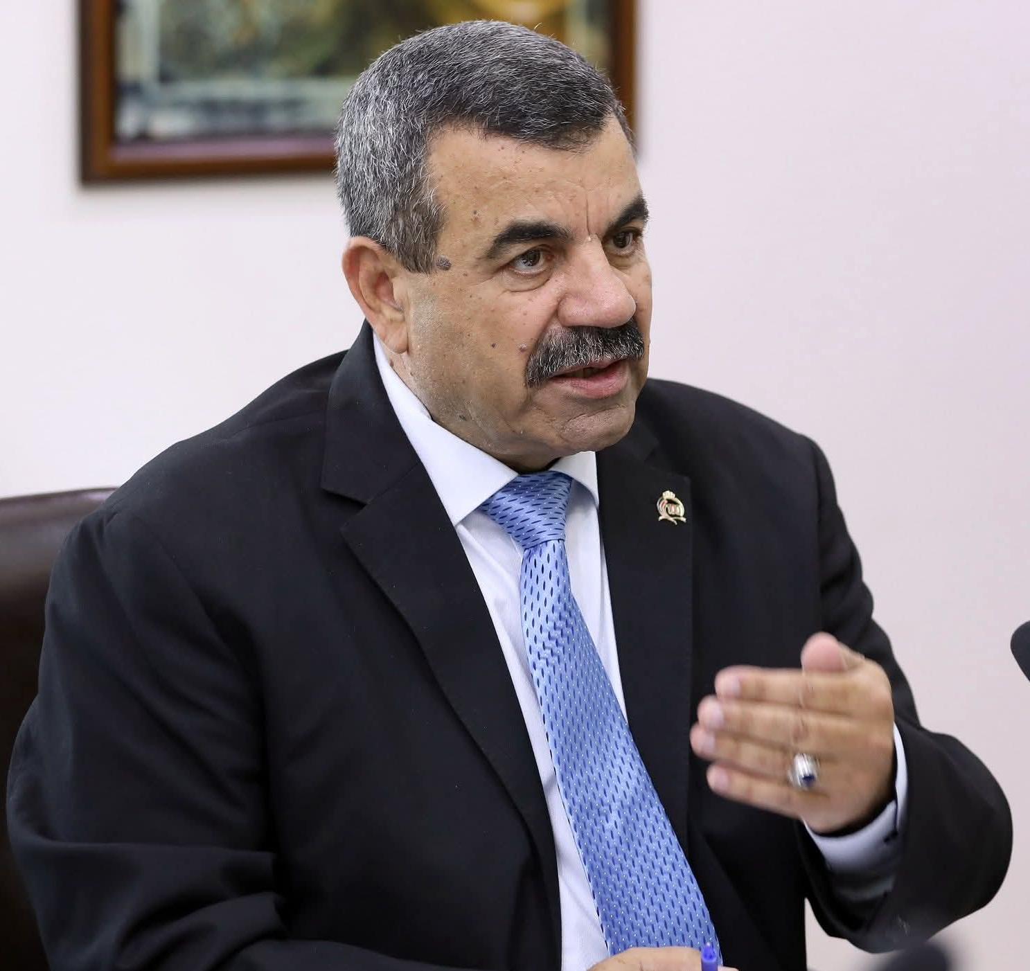 جو 24 : العماوي يحذّر من “فخ البرستيج": ديون متراكمة تهدد النواب