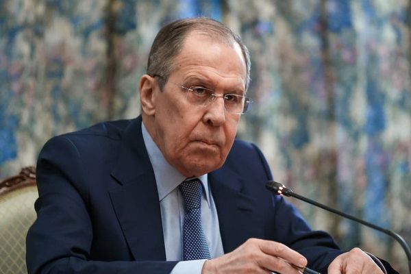وزير الخارجية الروسي يسخر من قيادة الاتحاد الأوروبي والأمم المتحدة