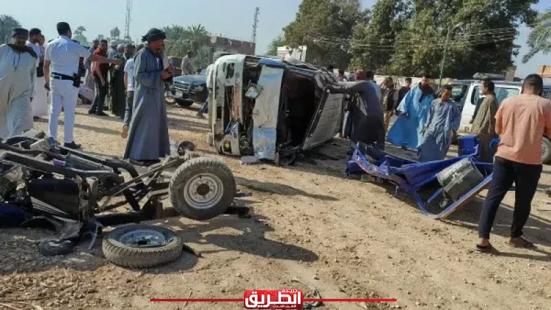 نزيف على الأسفلت.. مصرع وإصابة 14 شخصًا في حادث مروع على طريق أسيوط الزراعي