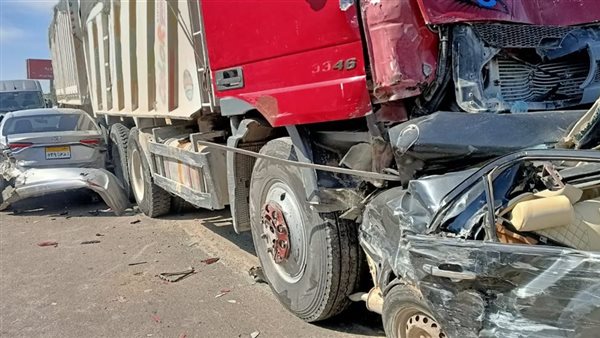 القبض علي سائق نقل متهم بتحطيم 6 سيارات في الهرم