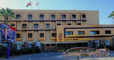 انتشار سيارات الإسعاف بالشوارع والمتنزهات لتأمين احتفالات العيد بسوهاج