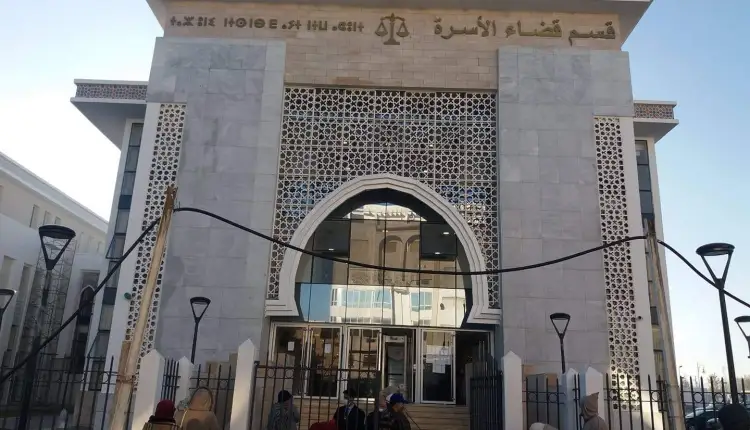 فوضى “الترجمة المحلفة” بطنجة.. مهنيون يشتكون مكاتب “تستدرج” المرتفقين