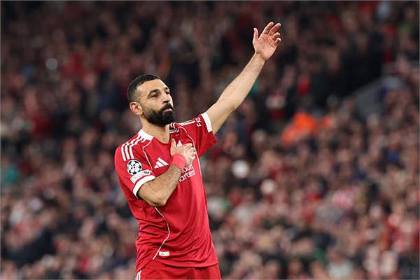 محمد صلاح يكتب اسمه بالذهب في تاريخ دوري أبطال أوروبا