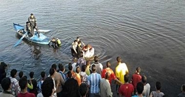 سيدة تلقي بنفسها وأطفالها في نهر النيل بقنا