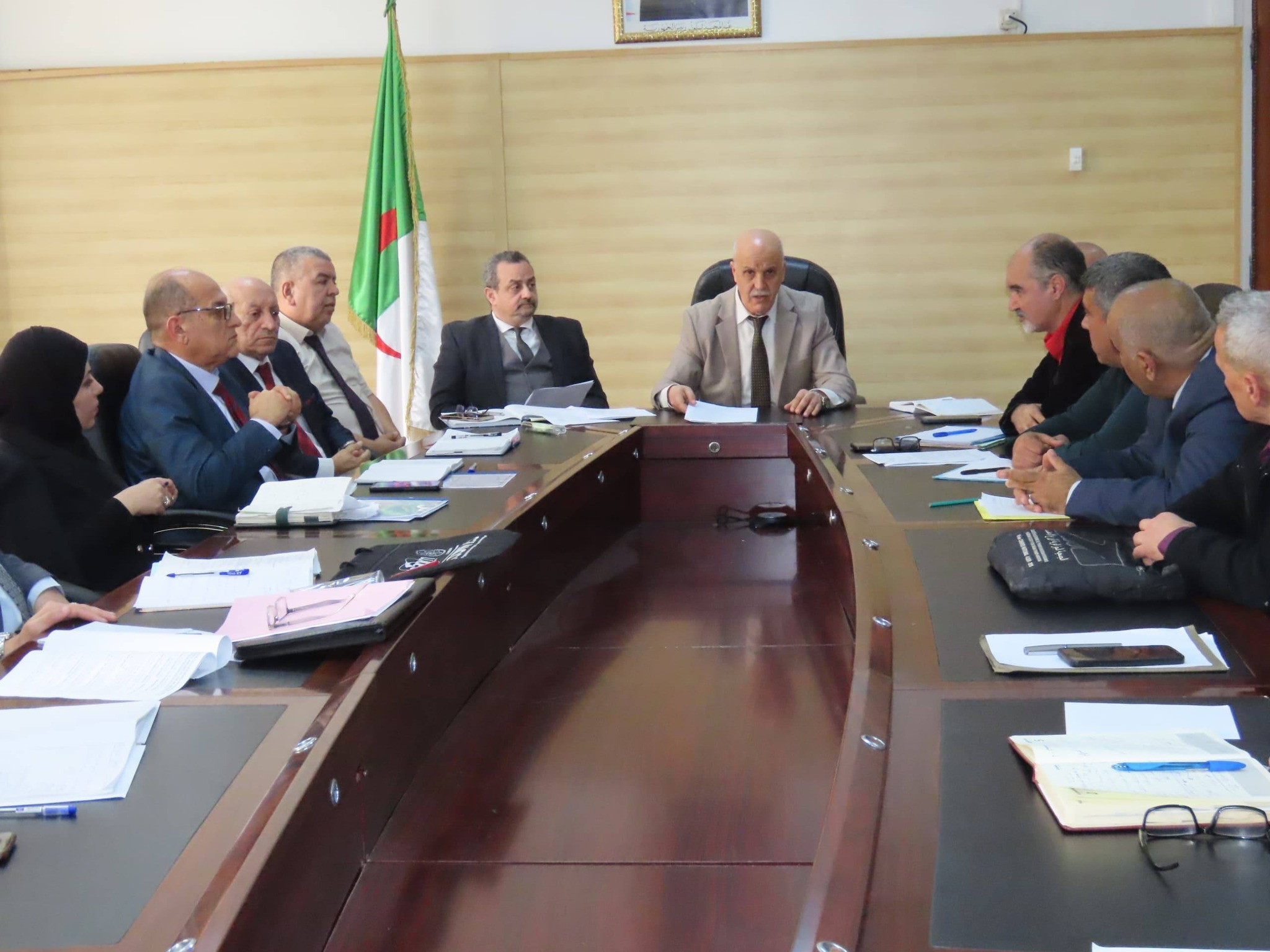 وزارة الصحة تفتح باب الحوار مع الشركاء الاجتماعيين لبحث مطالب مستخدمي القطاع