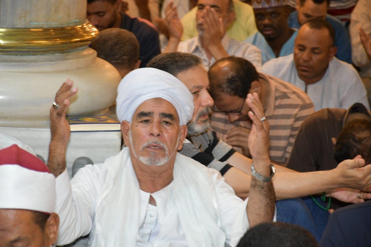 حكم الدعاء بالعتق من النار للأحياء والأموات في شهر رمضان