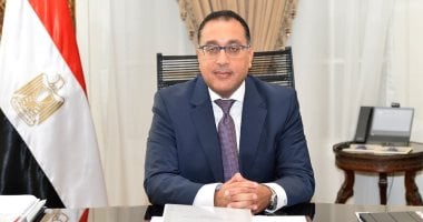 رئيس الوزراء يتابع مع وزير الكهرباء موقف استقرار الشبكة القومية للكهرباء