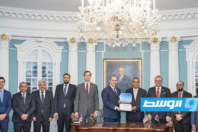 حكومة الدبيبة توقع مذكرة تعاون مع «بوينغ» لتحديث أسطول الطيران المدني