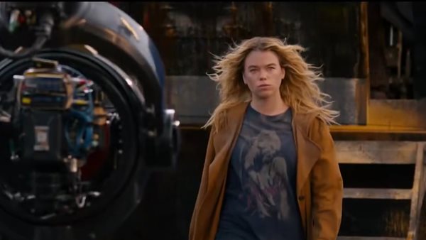 Dc تنشر فيديو من كواليس فيلم Supergirl
