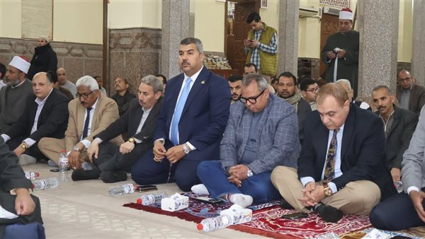 محافظ سوهاج يشهد احتفال مديرية الأوقاف بـ "ليلة القدر"