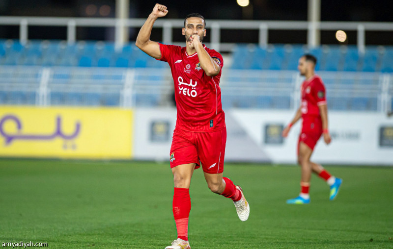 الوحدة يعمق جراح الجبيل