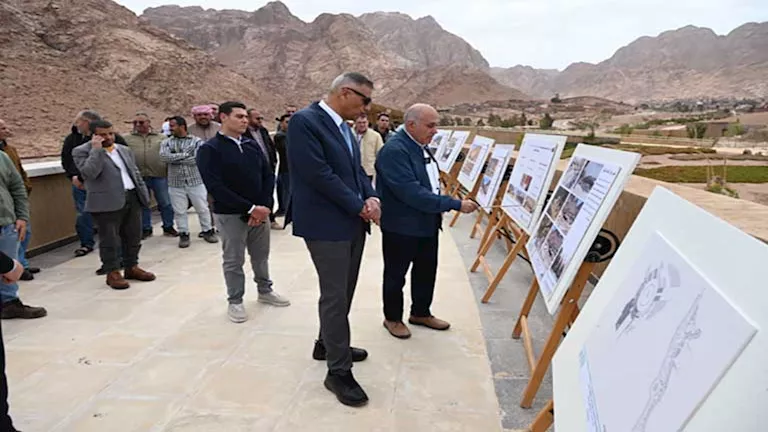 محافظ جنوب سيناء يتفقد مشروع التجلي الأعظم