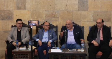 نقاد فى مناقشة سردية حكايات وفاء لمحمد عبد السلام أبو خزيم يوصون بتحويلها لعمل درامى