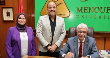 رئيس جامعة المنوفية يعتمد نتيجة أول دفعة بكلية طب الأسنان بنسبة نجاح 100%