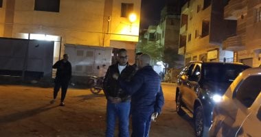 فى منتصف الليل.. محافظ الجيزة يفاجئ منطقة ناهيا بجولة ميدانية