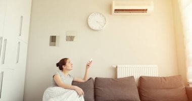 10 حيل تقلل استهلاك التكييف للكهرباء فى الصيف