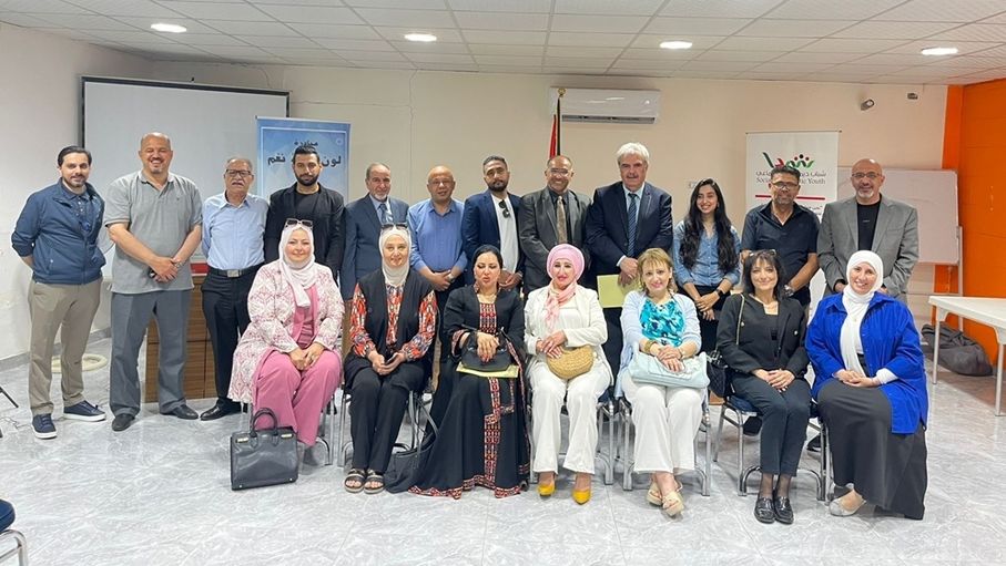 أمسية وطنية تجمع الشعر والموسيقى احتفاءً بالاستقلال في الشميساني