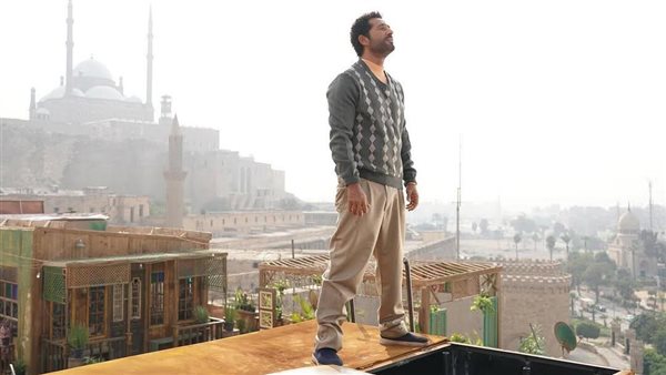 الليلة عرض أولى حلقات مسلسل “إفراج” لعمرو سعد، اعرف المواعيد والقنوات الناقلة