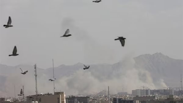 وكالة مهر: 20 شهيدًا جراء الهجوم الأمريكي الصهيوني على طهران