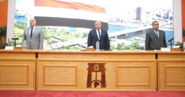 محافظ الوادي الجديد يترأس اجتماع المجلس التنفيذي ويصدر 8 قرارات هامة