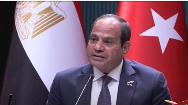 السيسي يلتقي سكرتير الأمم المتحدة على هامش قمة "فرنسا