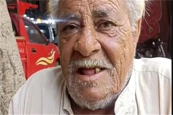بائع الجرائد «عم شعبان» يحرر محضرًا ضد المتهم بسرقة أمواله في حلوان