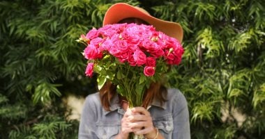 رسائل صامتة تحملها كل باقة ورد.. كيف تختار الزهرة المناسبة لكل موقف؟
