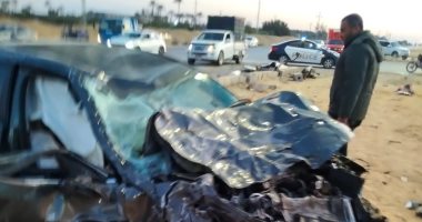 مصرع شابين وإصابة 6 إثر حادث على طريق "مصر