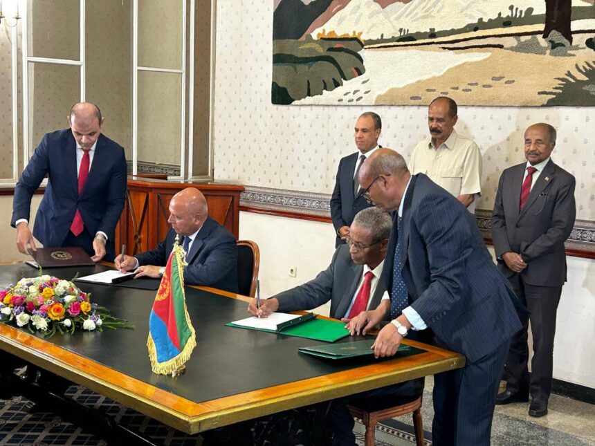 مصر وإريتريا توقعان اتفاقية نقل بحري وتؤكدان أن أمن البحر الأحمر مسؤولية حصرية للدول المطلة عليه