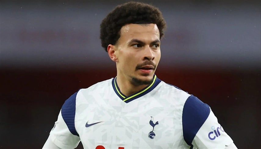 نجم إنجلترا السابق يواجه خطر إفلاس شركته العقارية