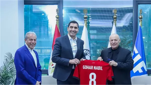 وزير الرياضة وأبو ريدة والدرندلي وأبو زهرة والشريف يرافقون بعثة منتخب مصر