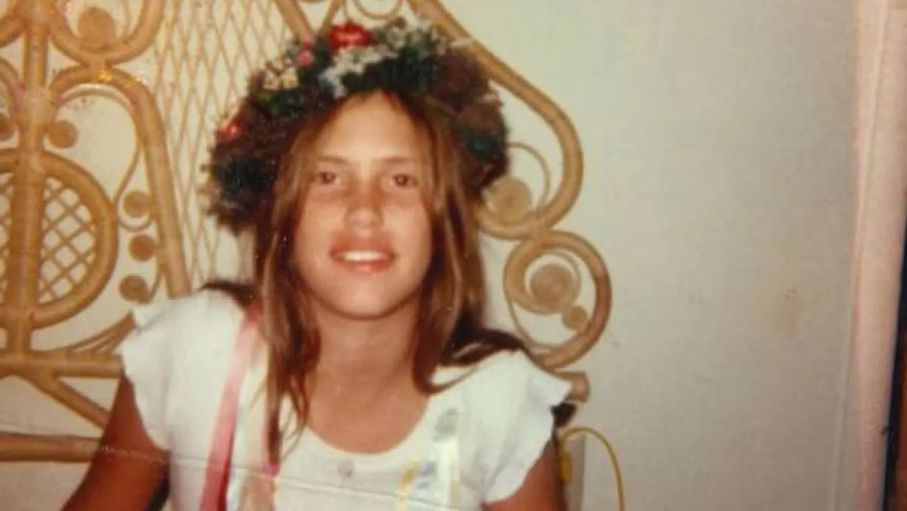 بعد 44 عاماً... سيجارة تقود إلى كشف قاتل مراهقة في كاليفورنيا