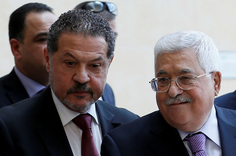 لوفيغارو: في مؤتمر “فتح”.. ياسر عباس نجل الرئيس الفلسطيني يدفع ببيادقه إلى الأمام
