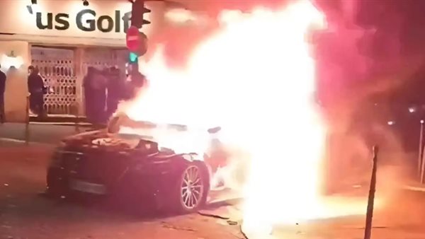 حرائق واعتقالات جماعية في باريس بعد تتويج باريس سان جيرمان بدوري أبطال أوروبا