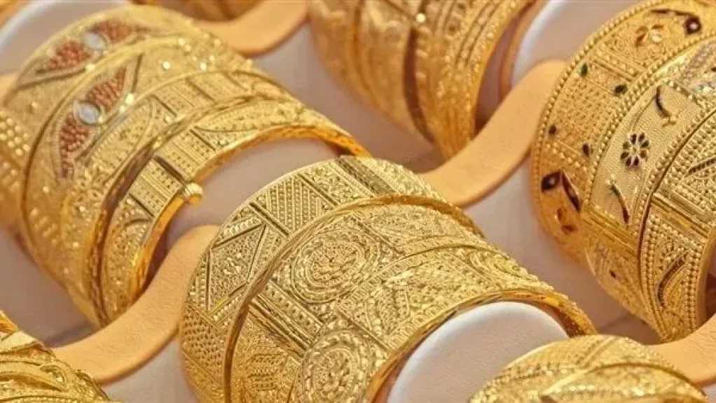 ارتفاع طفيف في أسعار الذهب بالأسواق اليمنية.. والجنيه يتجاوز حاجز الـ 1.6 مليون ريال في عدن