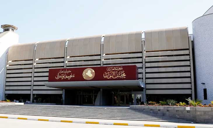 العراق بين مطرقة الفصائل وسندان الفساد