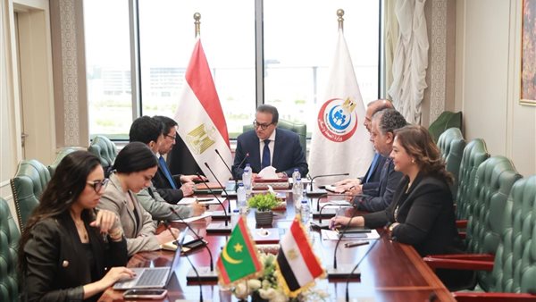 وزير الصحة يبحث مع سفير موريتانيا تعزيز التعاون الصحي ونقل الخبرات الطبية المصرية