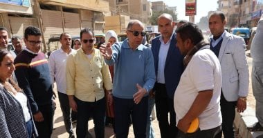 محافظ المنيا يتفقد أعمال تطوير شارع الصفصافة بسمالوط